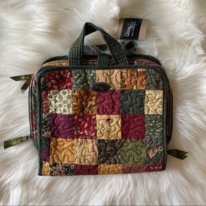 Donna sharp quilted travel cosmetic bag